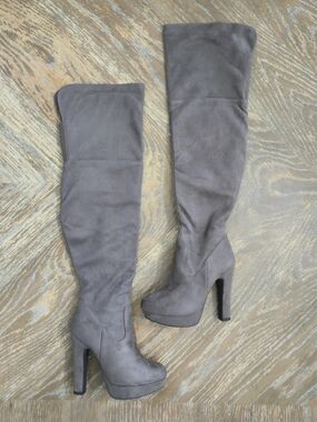 Dream Pairs HIGHPLAT Thigh High Platform Boots Khaki Suede Size 5